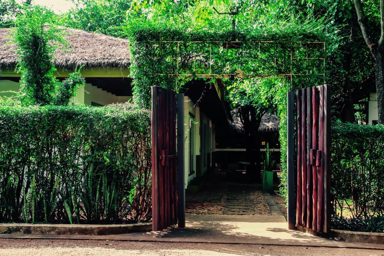 Singha Rubber Tree Hotel Ban Huai Maenam Noi Екстериор снимка