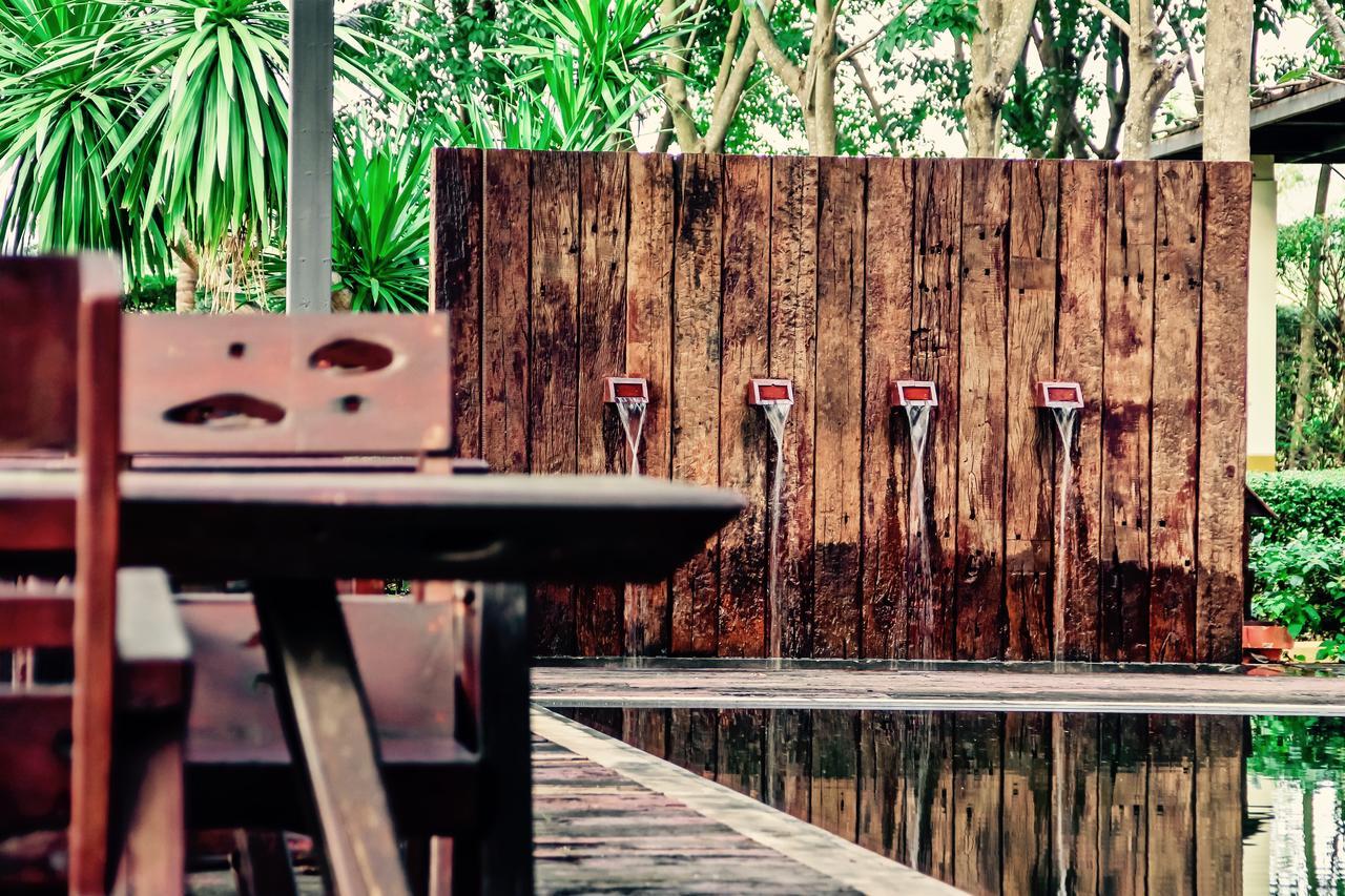 Singha Rubber Tree Hotel Ban Huai Maenam Noi Екстериор снимка