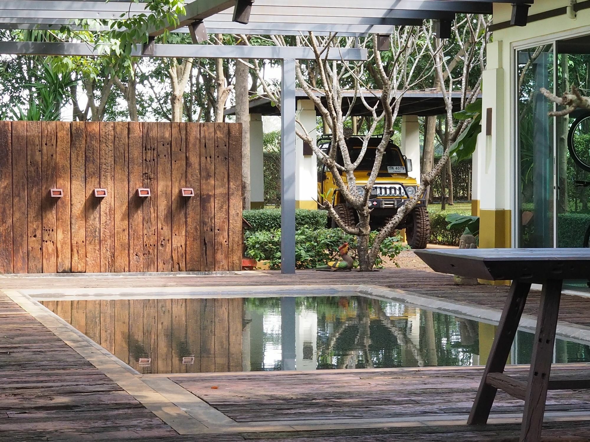 Singha Rubber Tree Hotel Ban Huai Maenam Noi Екстериор снимка